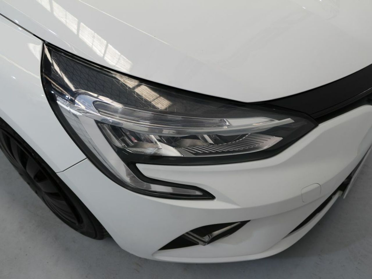 Foto Renault Clio 28