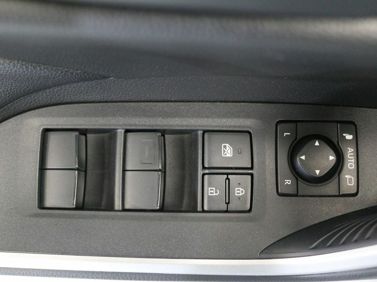 Foto Toyota Rav4 7