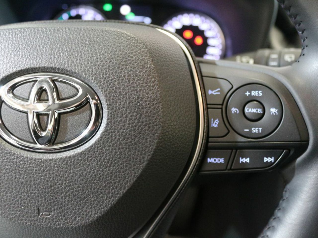 Foto Toyota Rav4 16
