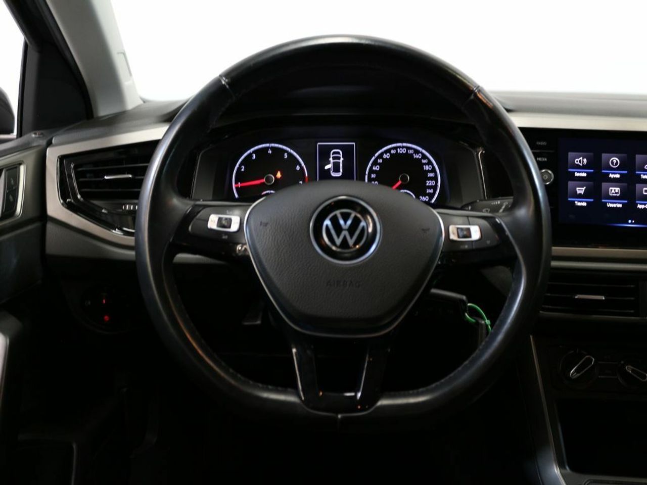 Foto Volkswagen Polo 14