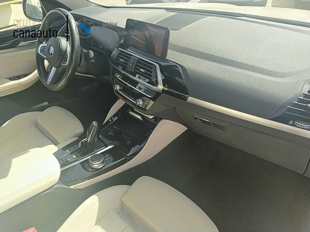 Foto BMW X4 8