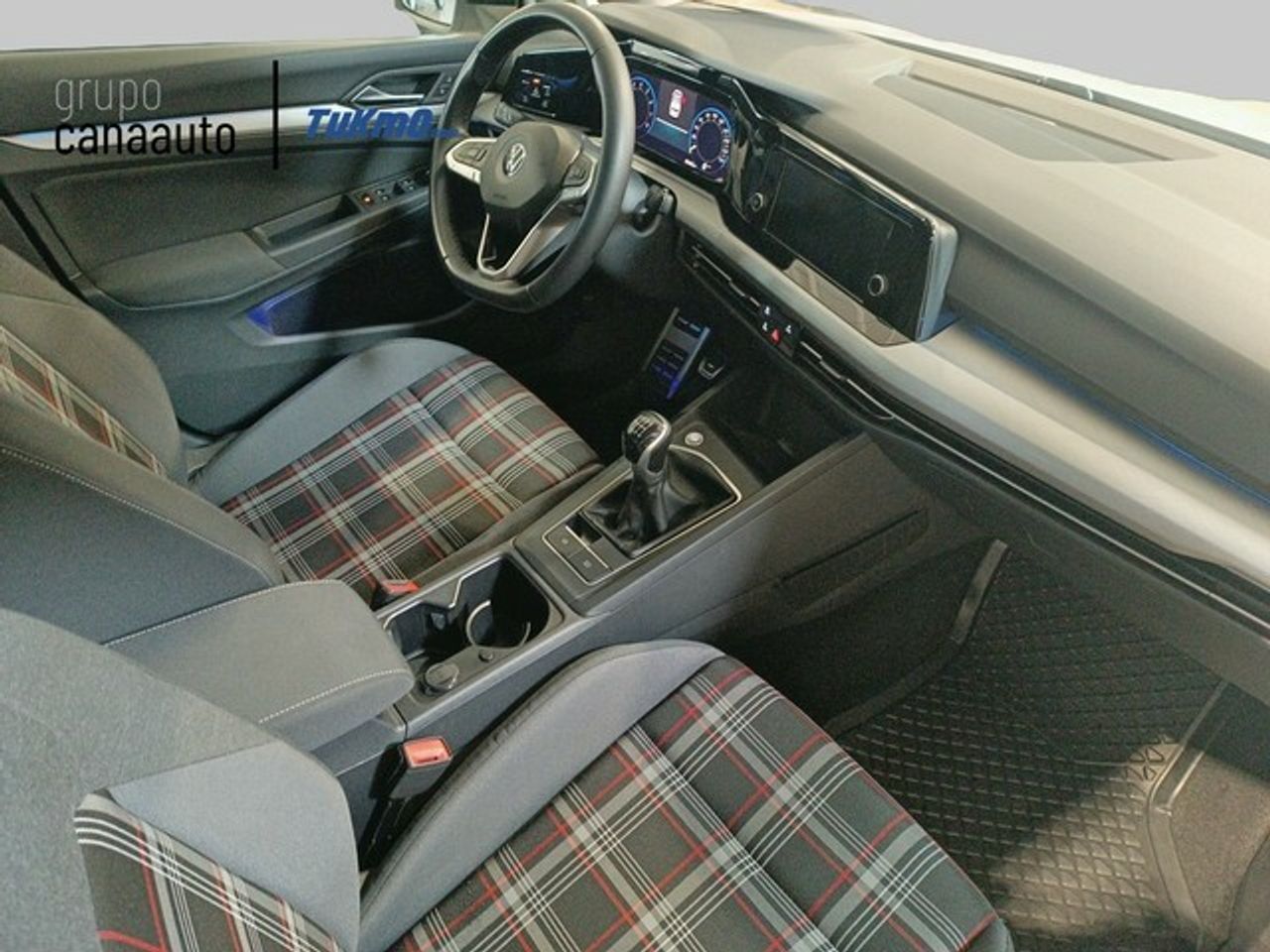 Foto Volkswagen Golf 8