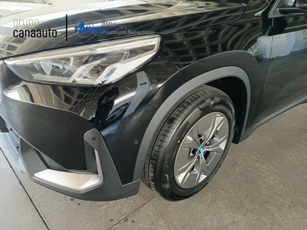 Foto BMW iX1 6