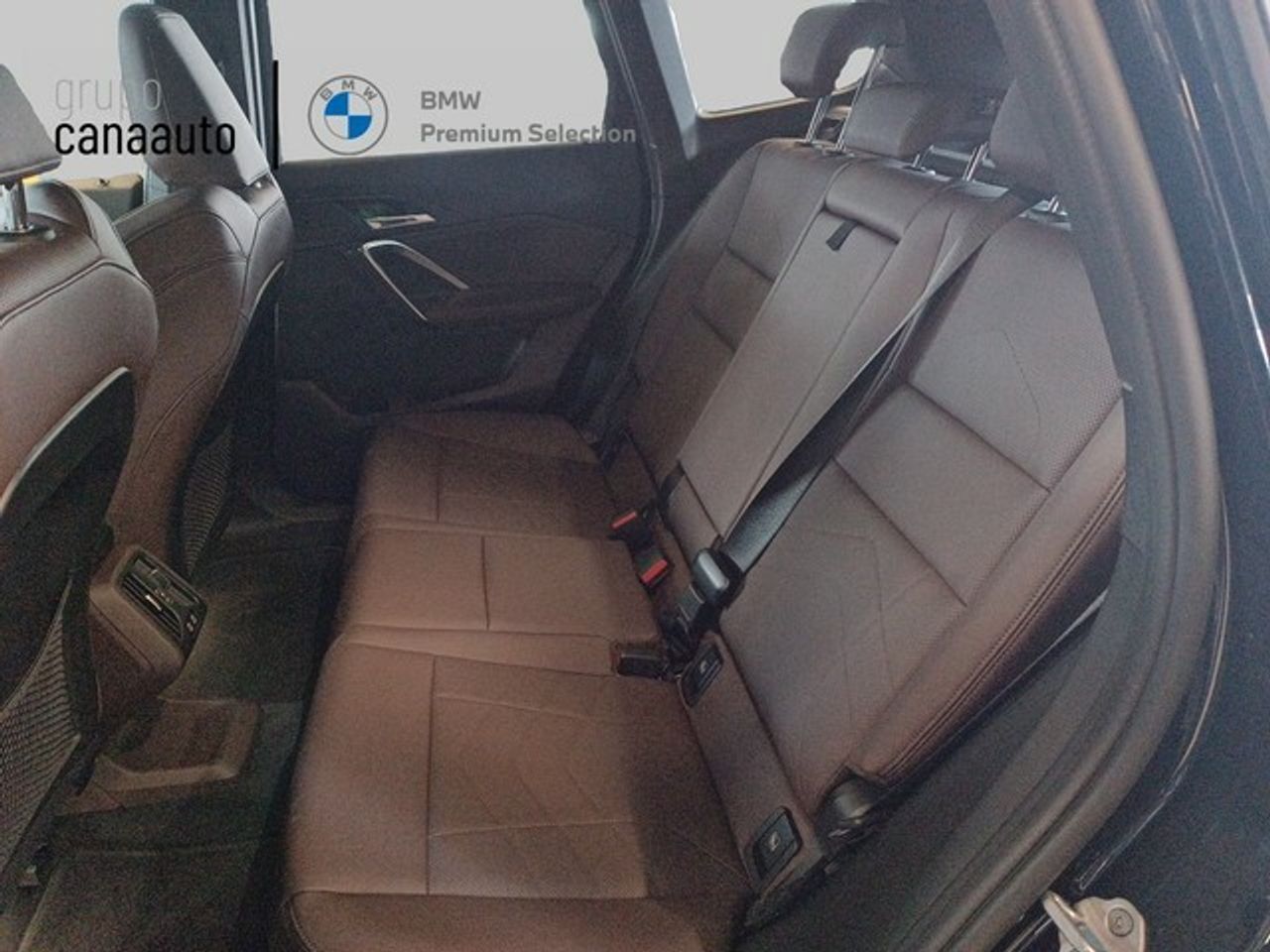 Foto BMW iX1 9