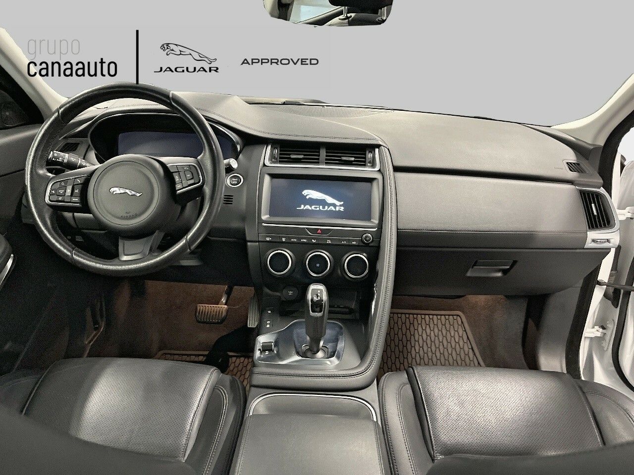 Foto Jaguar E-Pace 3