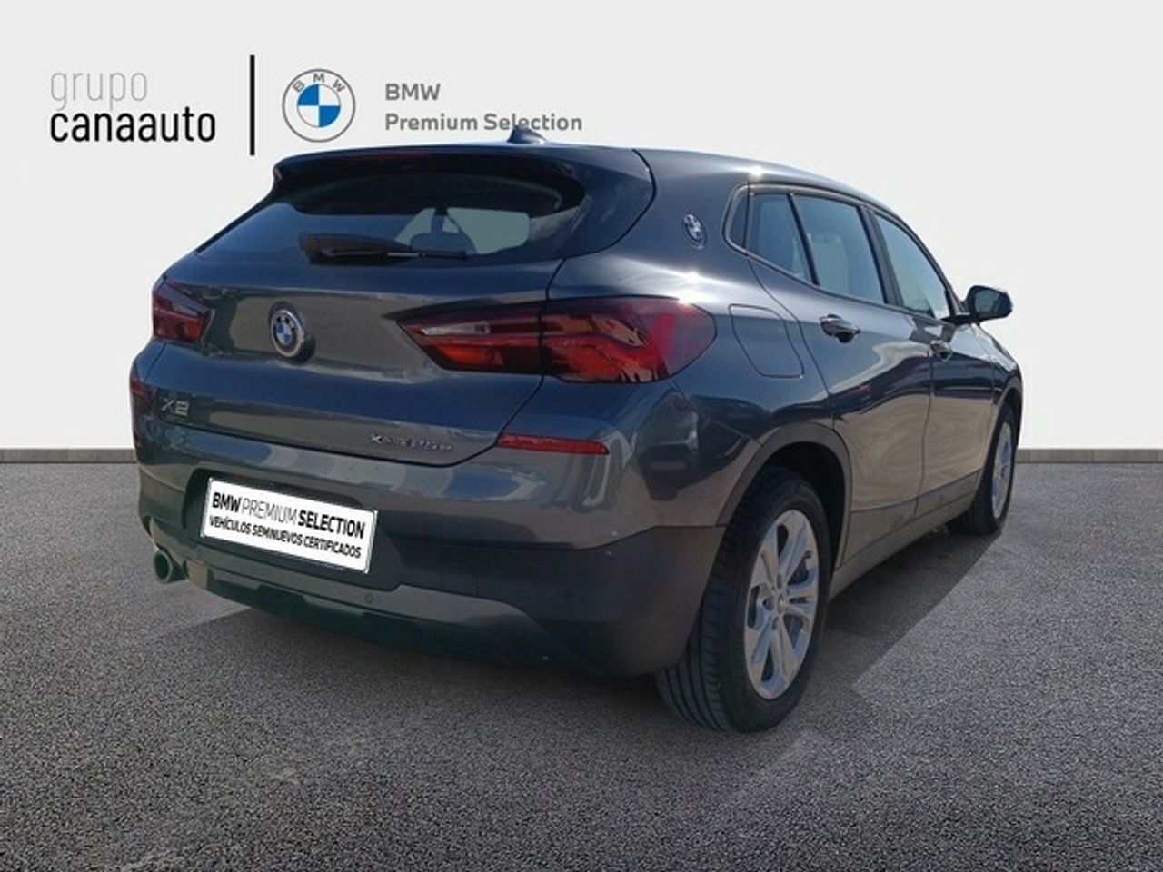 Foto BMW X2 4