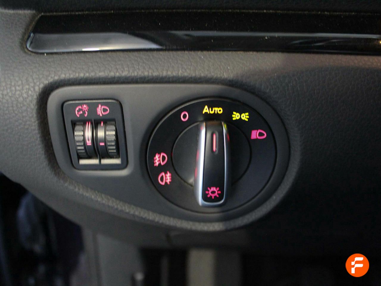 Foto Seat Alhambra 14