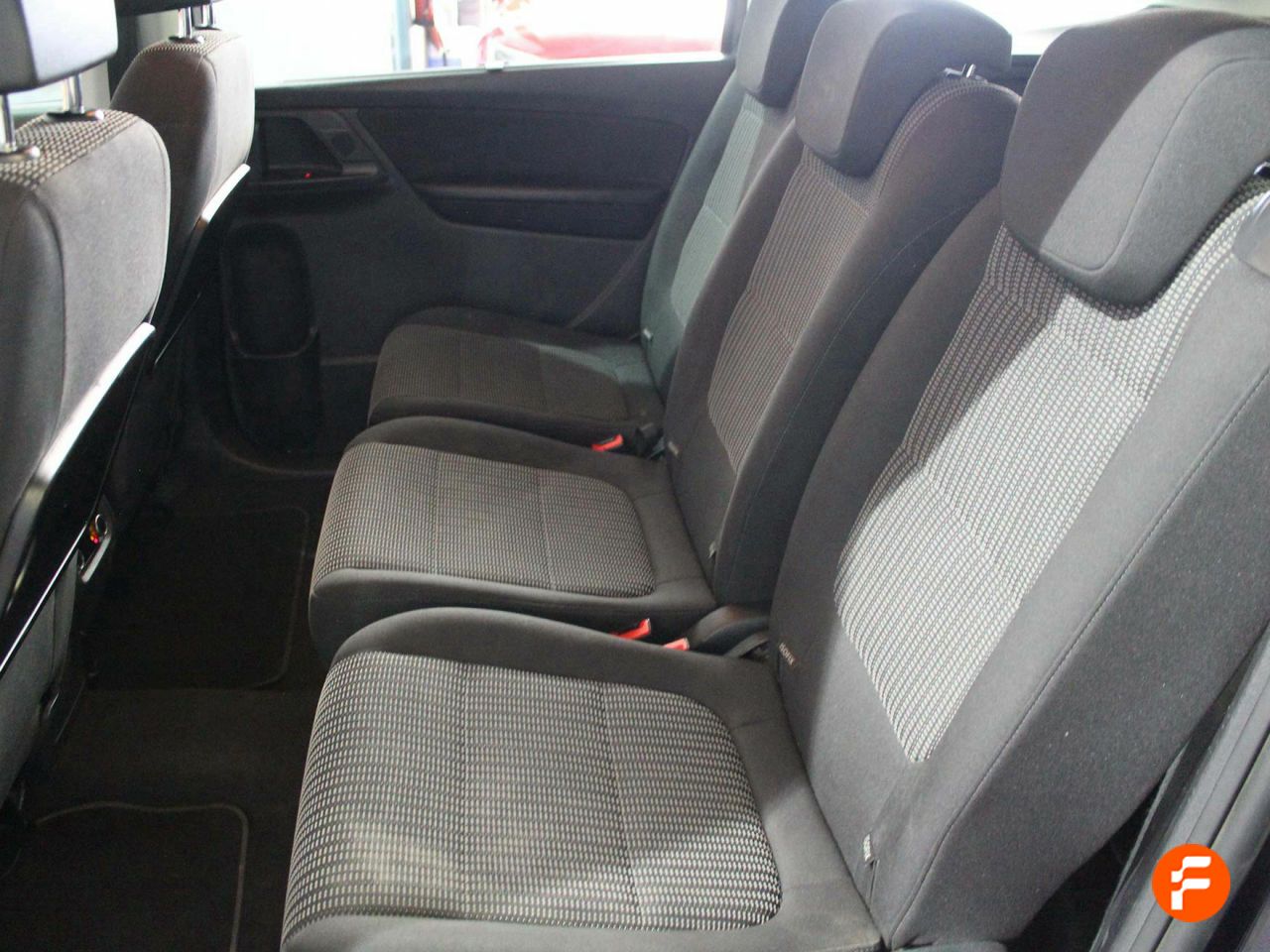 Foto Seat Alhambra 27