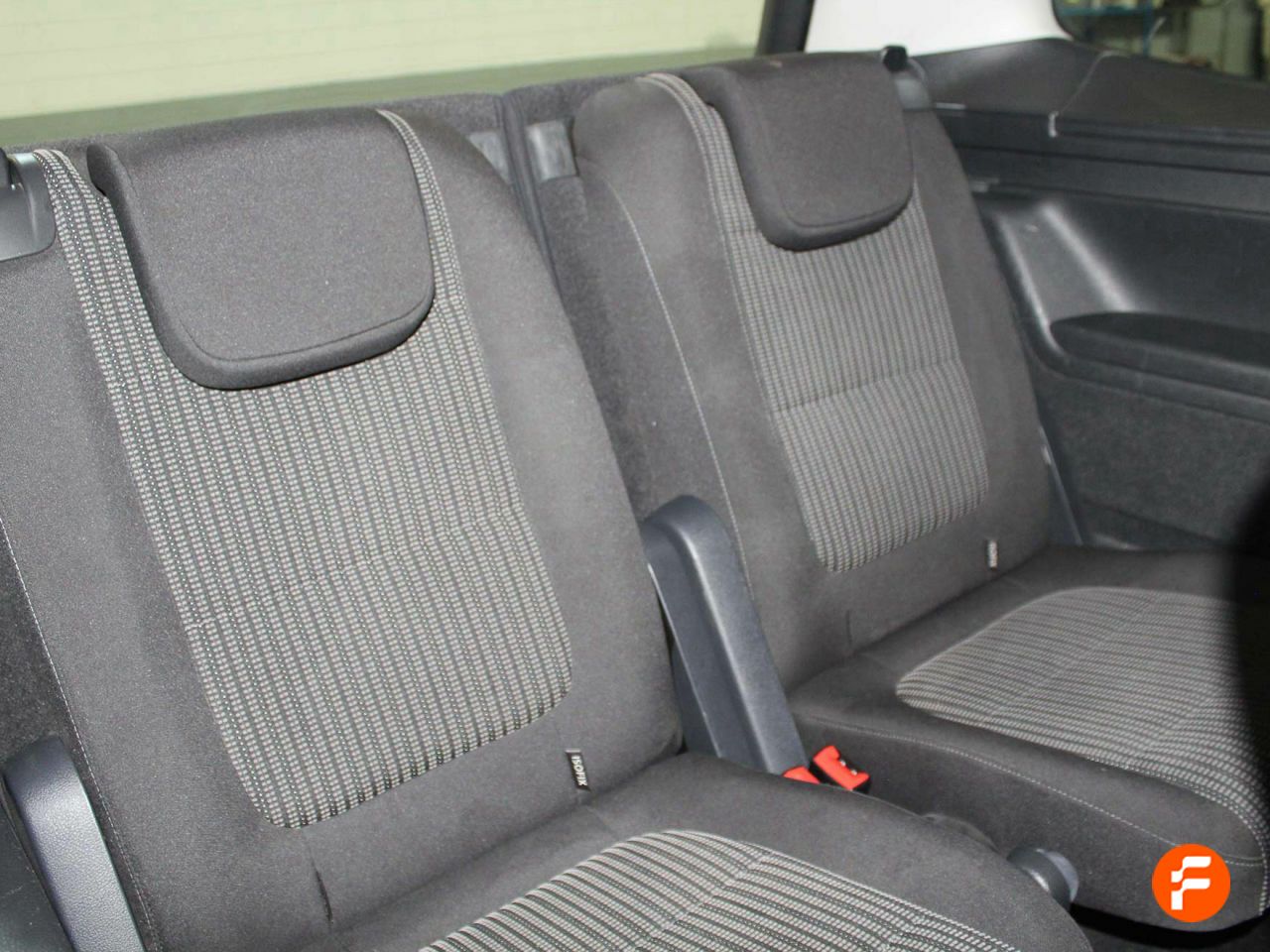 Foto Seat Alhambra 34
