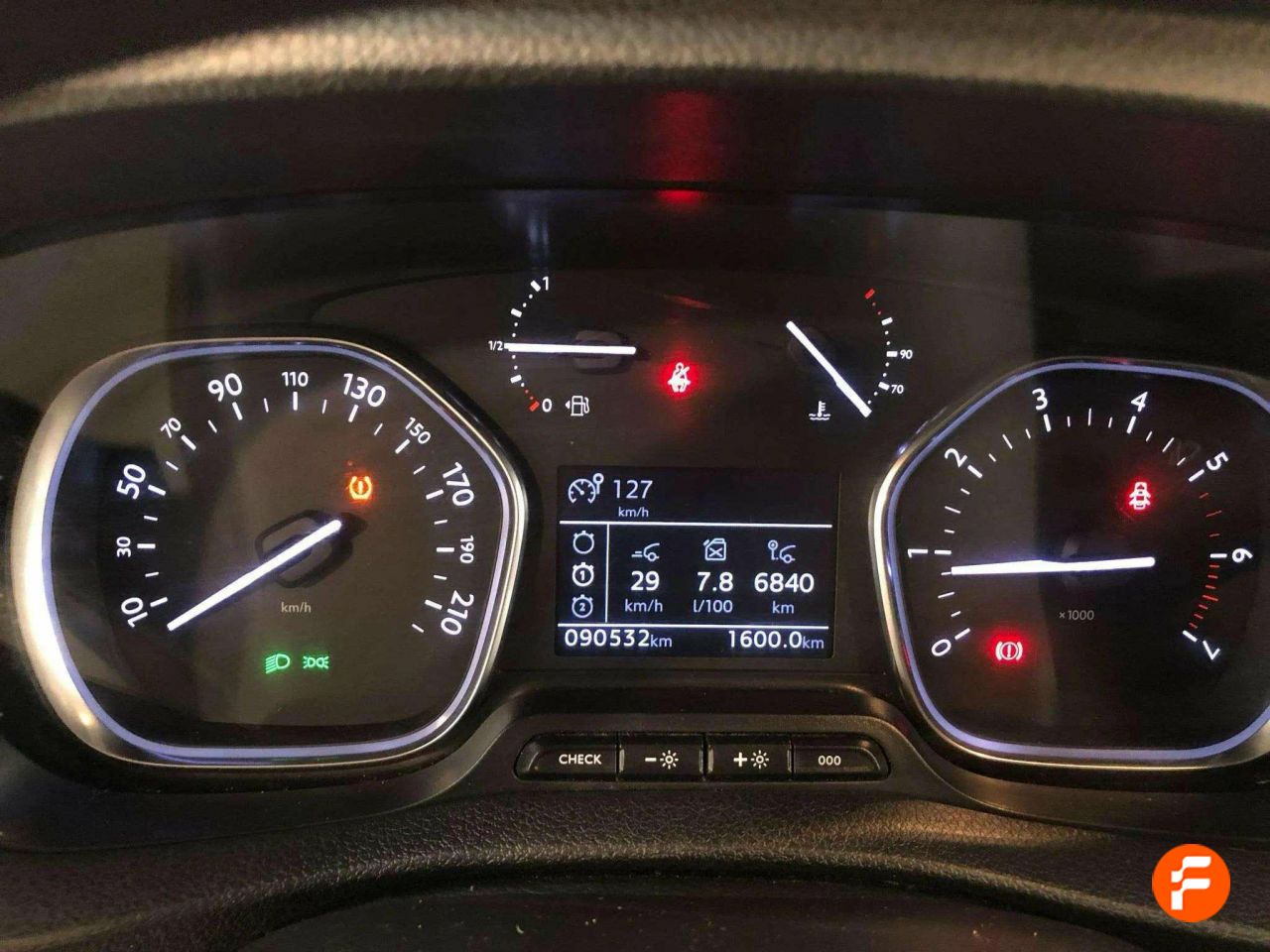 Foto Citroën Jumpy 11
