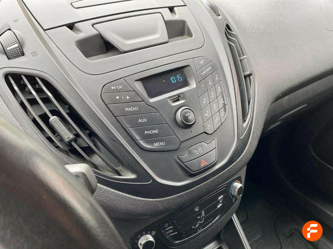 Foto Ford Transit  Courier 11