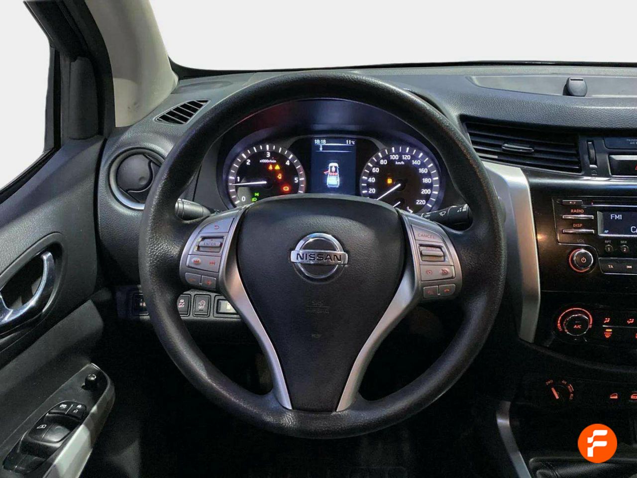 Foto Nissan Navara 11