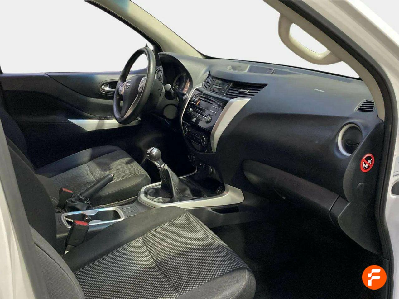 Foto Nissan Navara 15