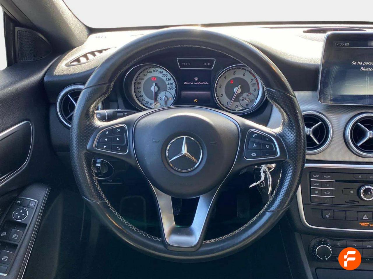 Foto Mercedes-Benz Clase CLA 13