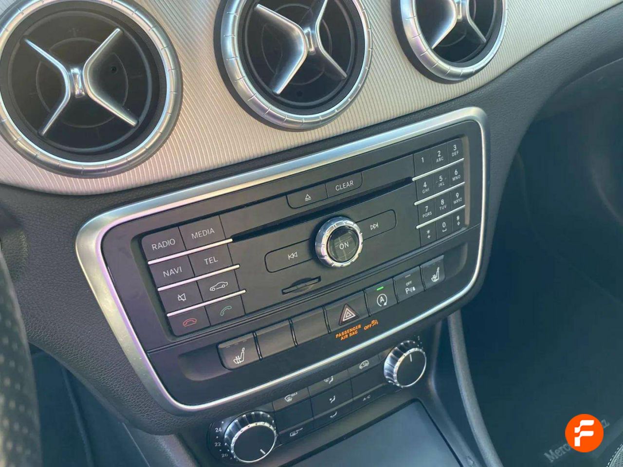 Foto Mercedes-Benz Clase CLA 20
