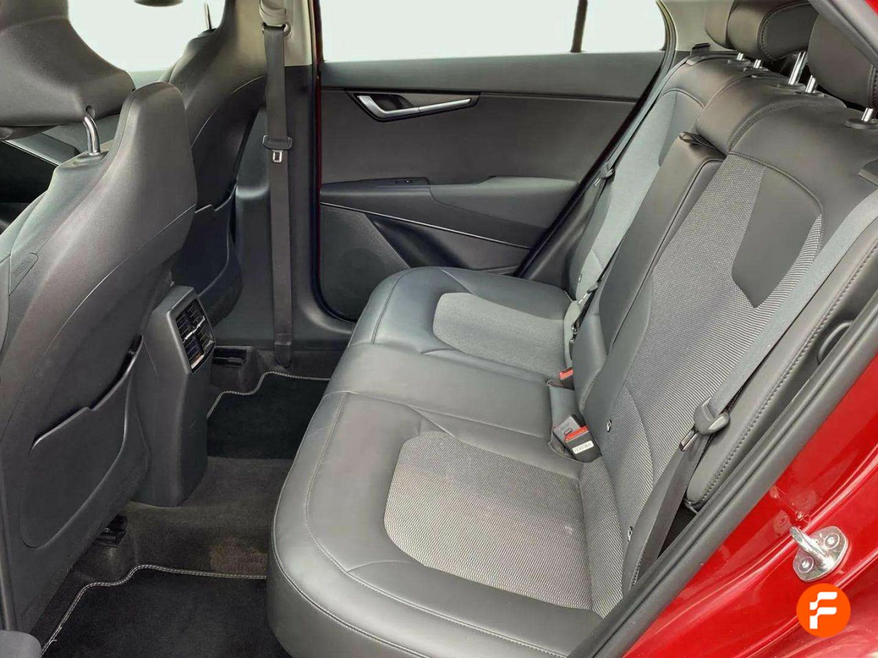 Foto Kia Niro 16