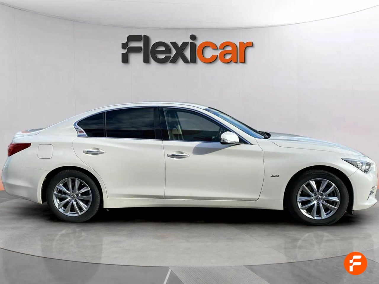 Foto Infiniti Q50 9