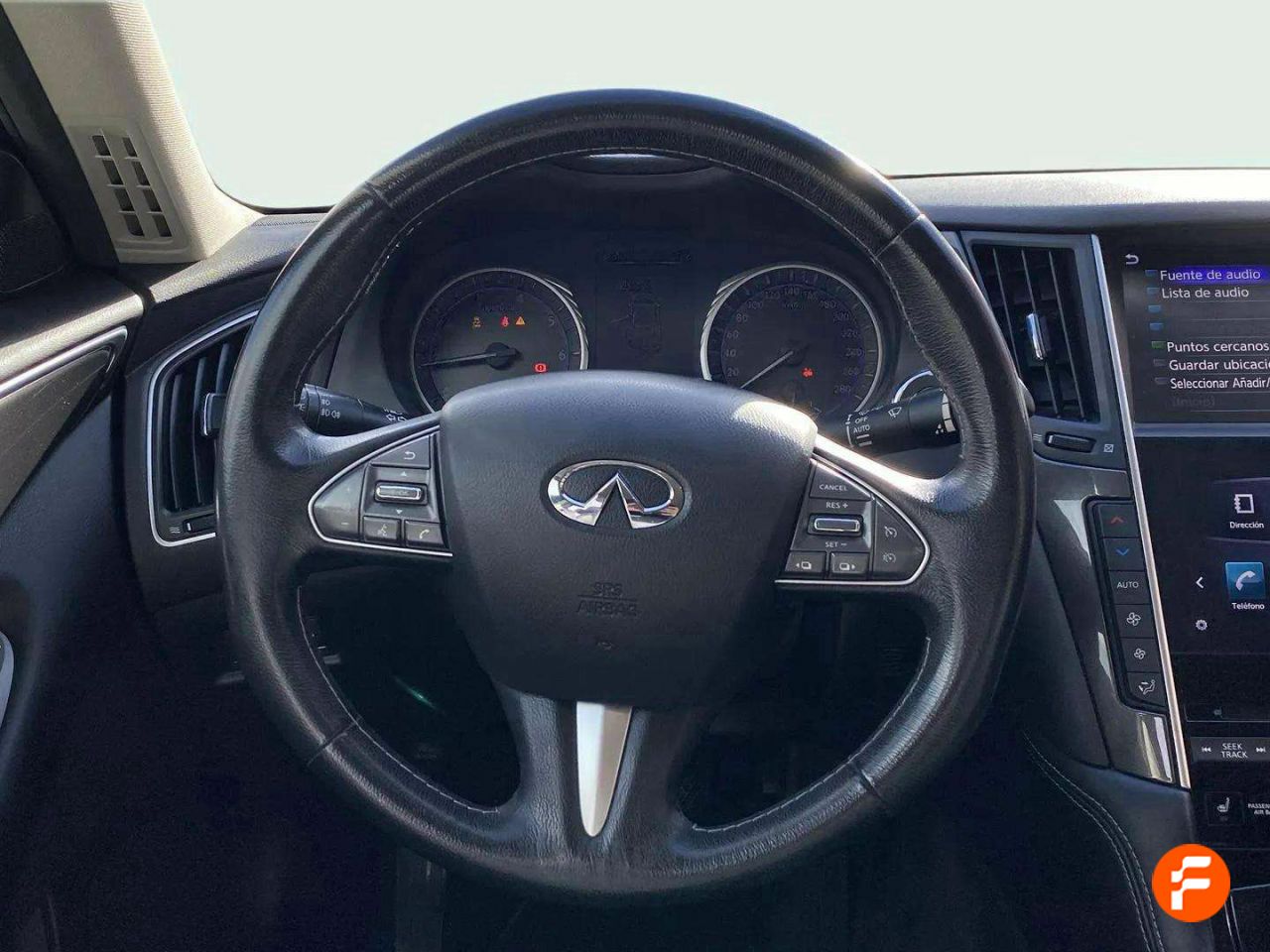Foto Infiniti Q50 12