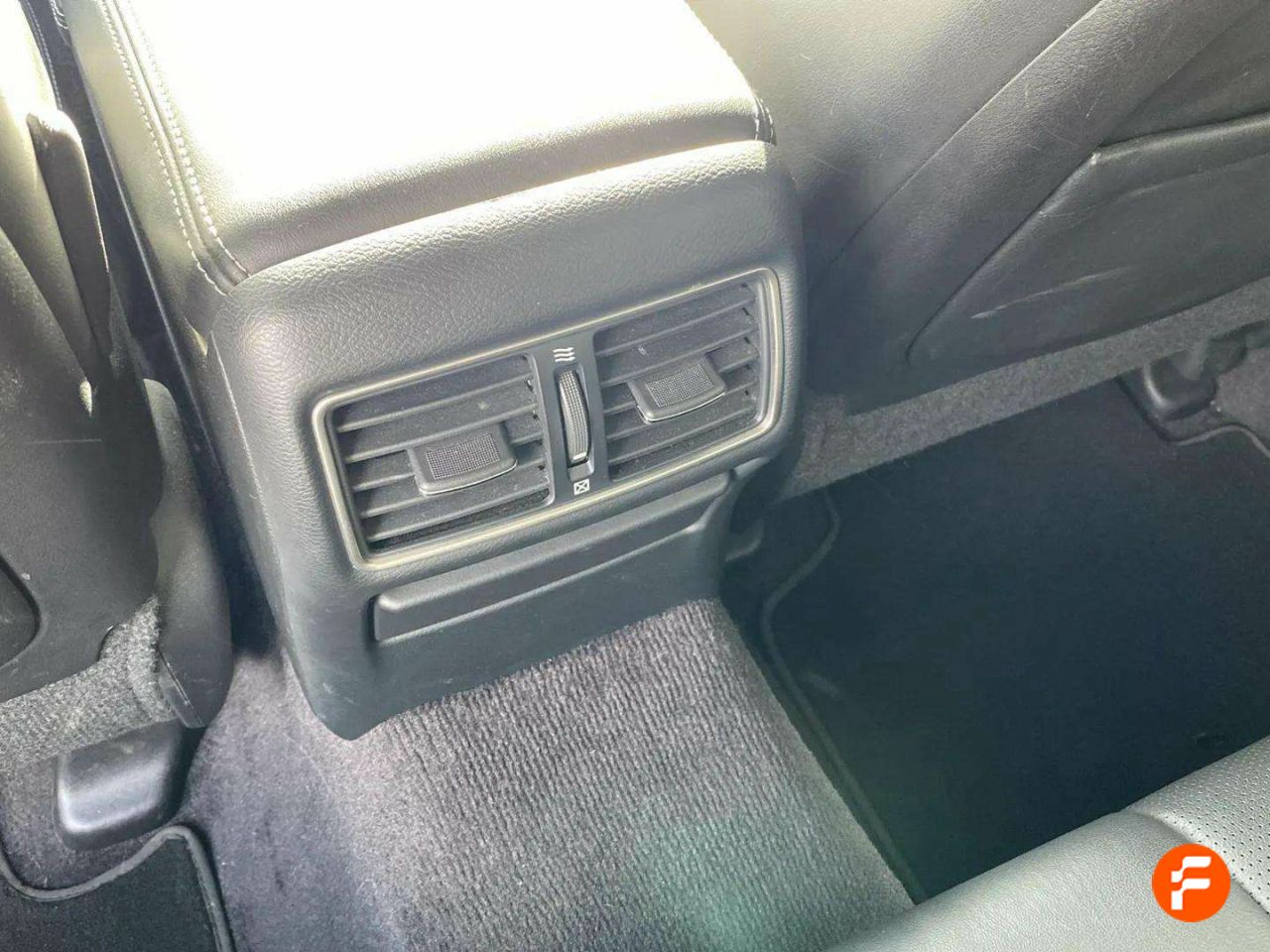 Foto Infiniti Q50 17