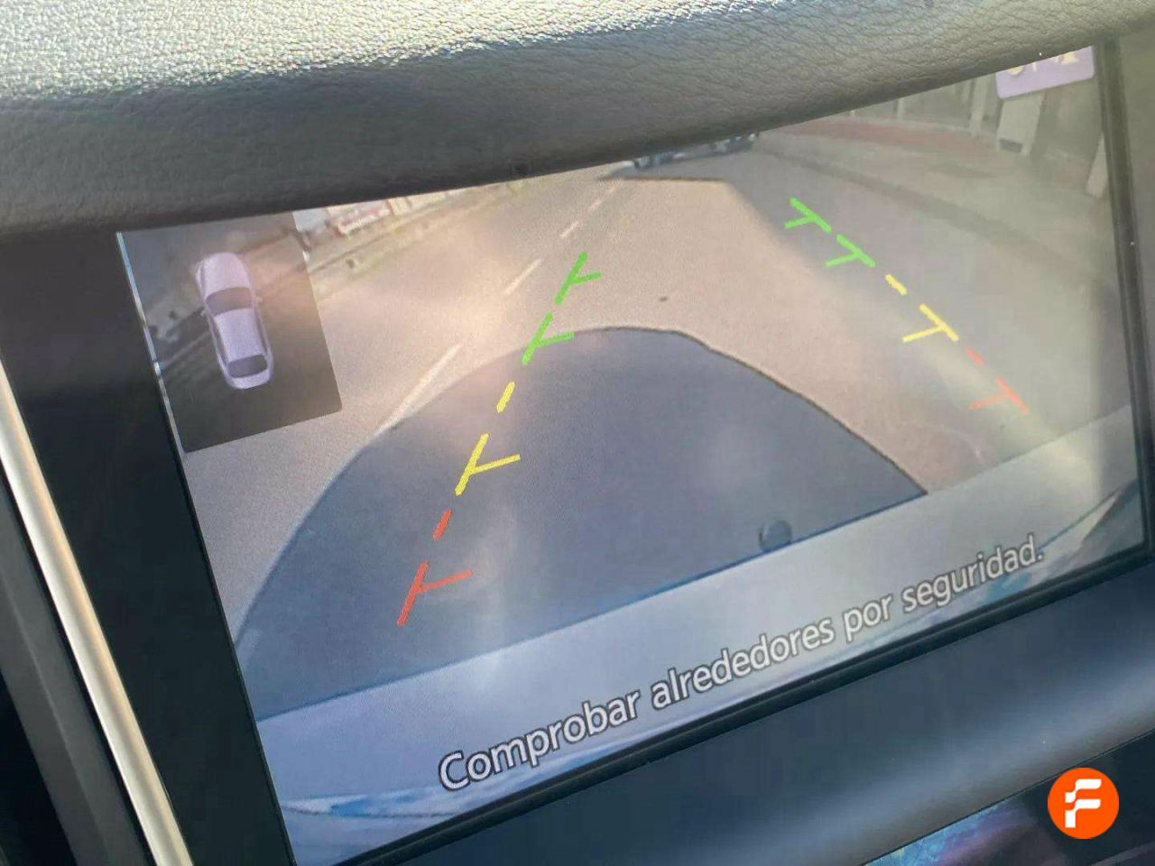 Foto Infiniti Q50 21