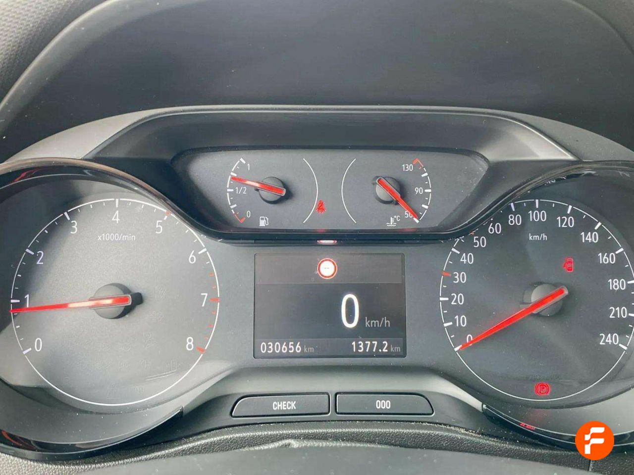 Foto Opel CrossLand 12