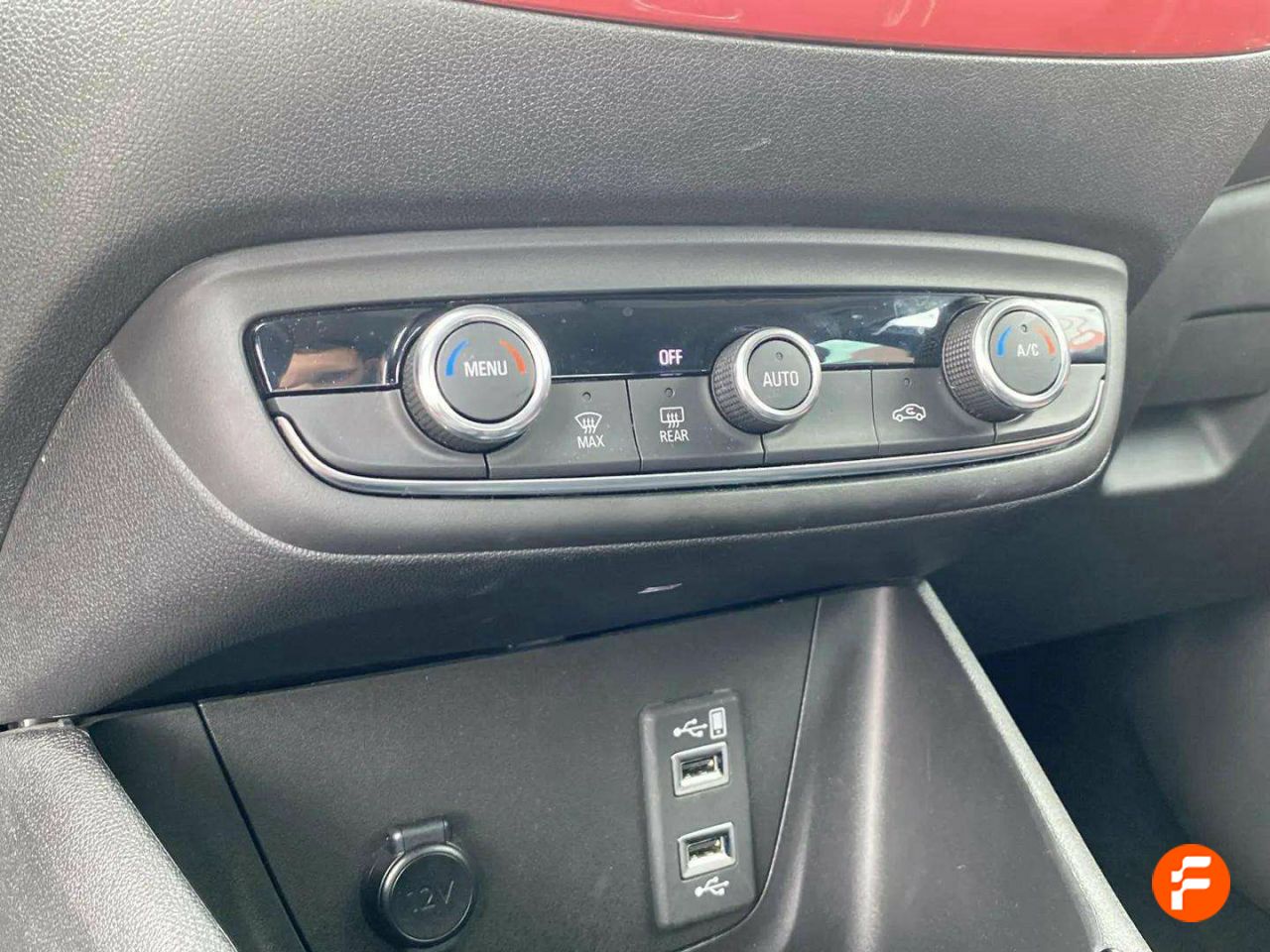 Foto Opel CrossLand 19