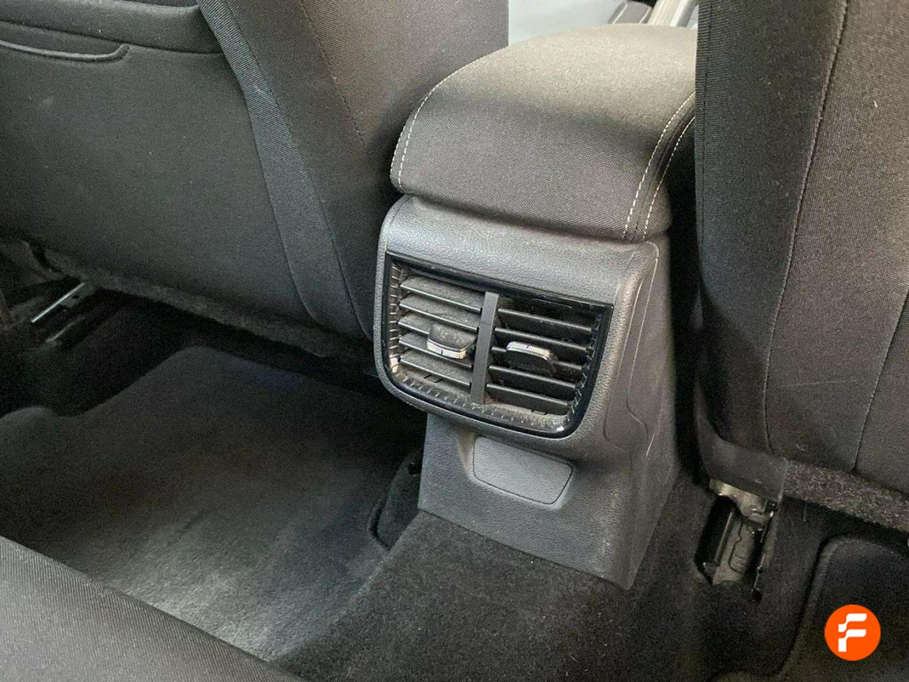 Foto Skoda Fabia 20