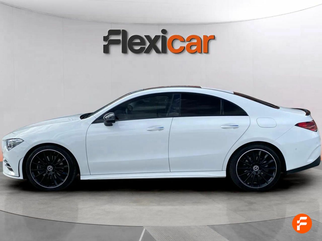 Foto Mercedes-Benz Clase CLA 4