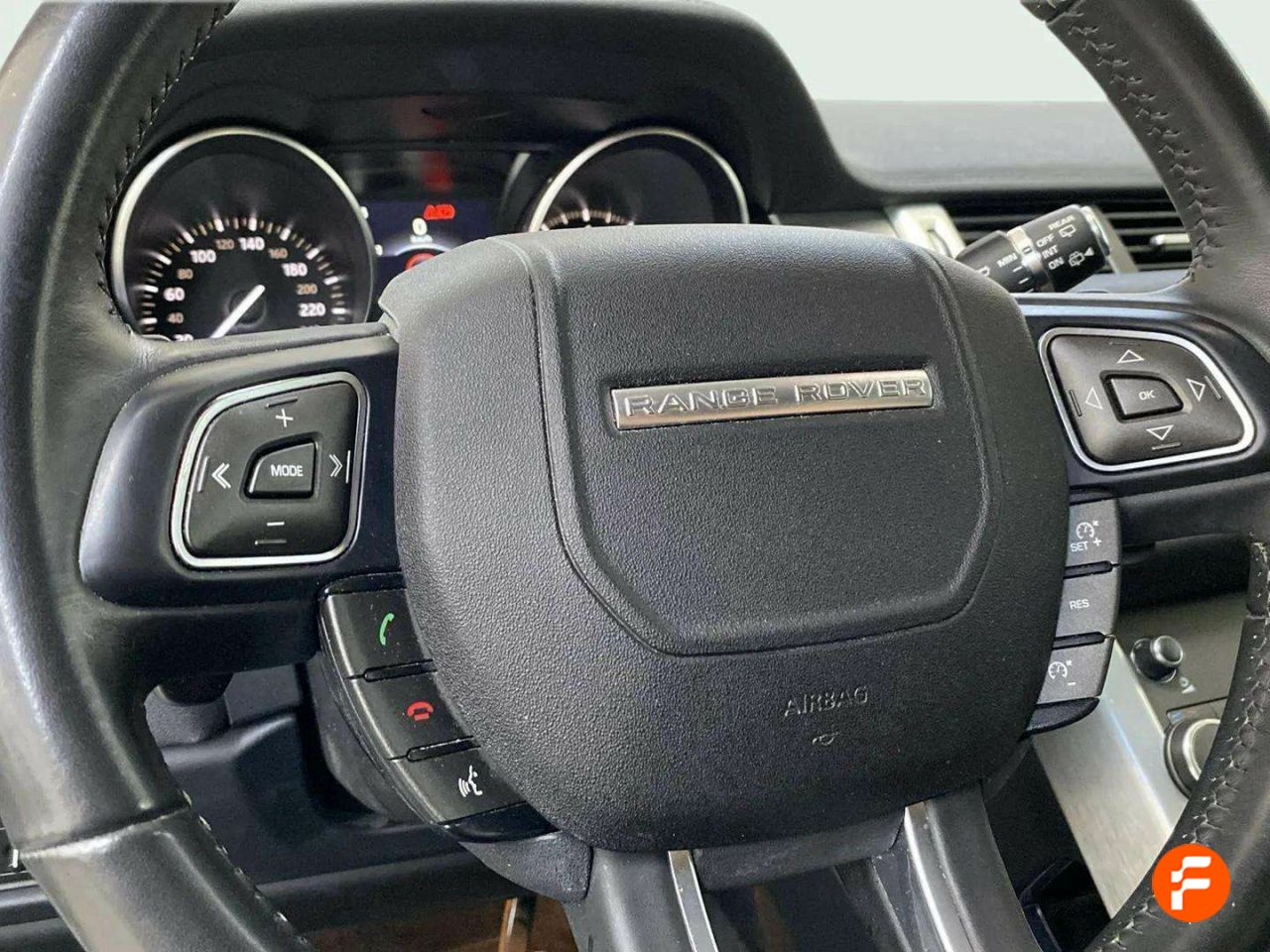 Foto Land-Rover Range Rover Evoque 17