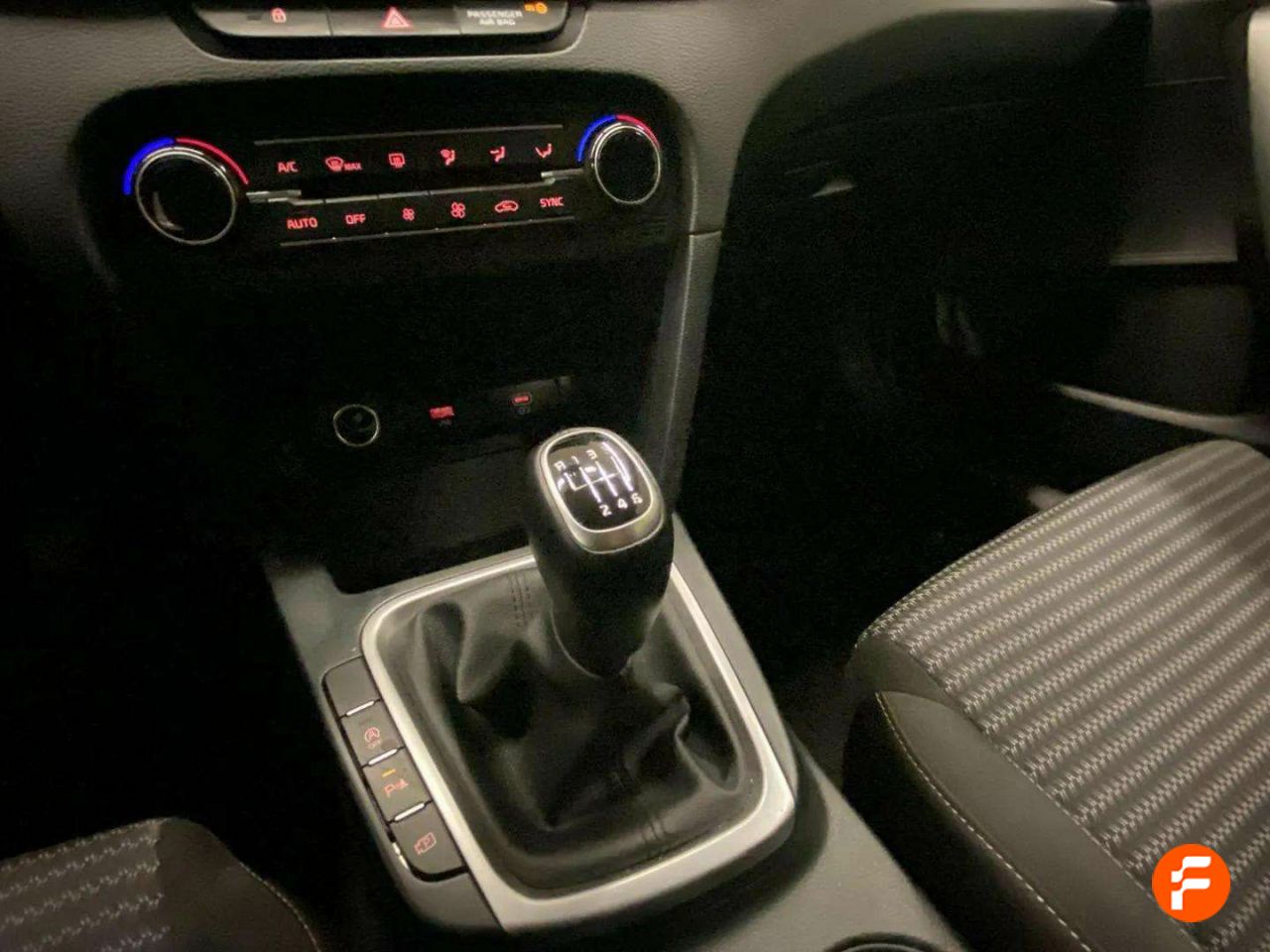 Foto Kia XCeed 15