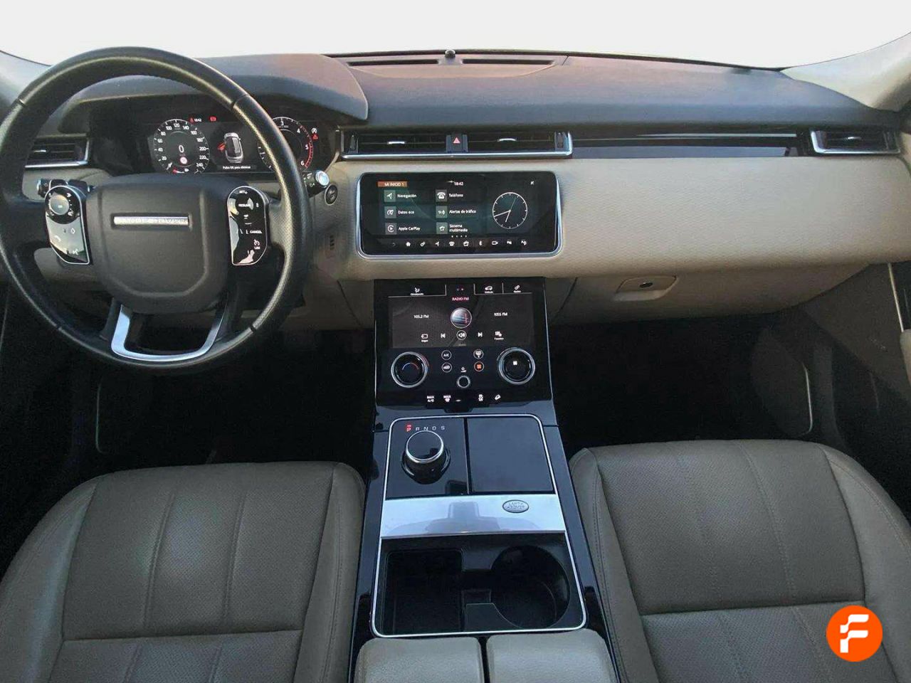Foto Land-Rover Range Rover Velar 13