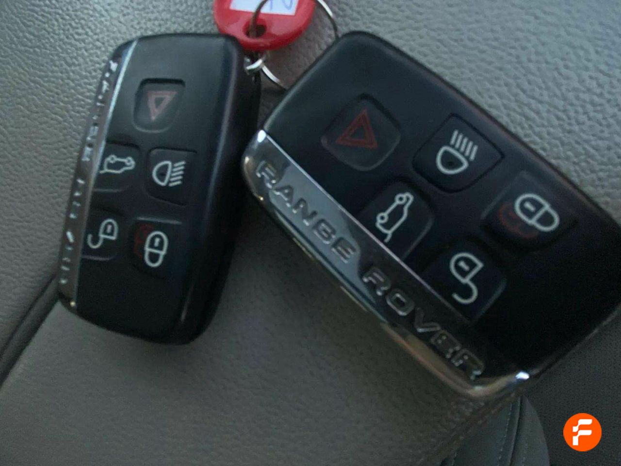 Foto Land-Rover Range Rover Velar 22