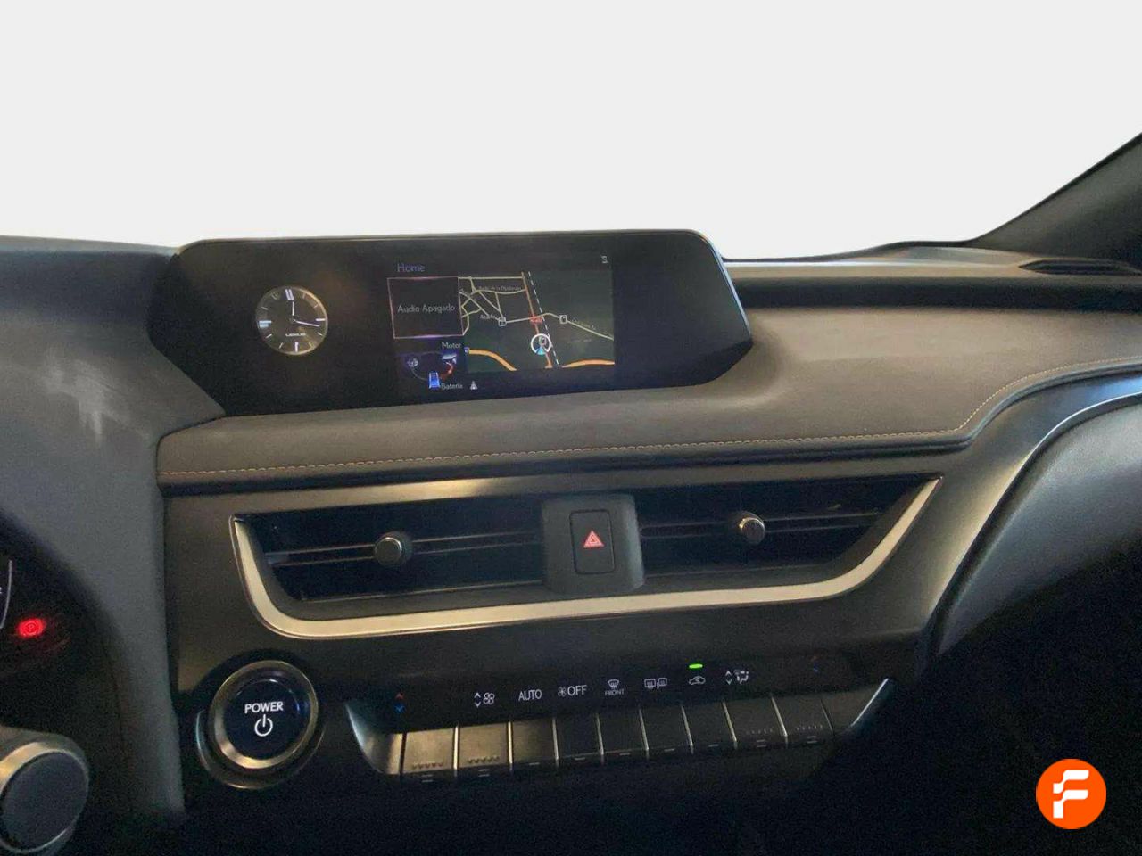 Foto Lexus UX 12