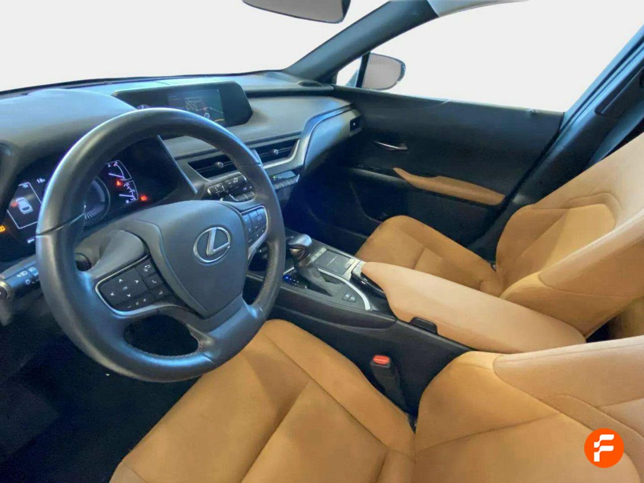 Foto Lexus UX 16