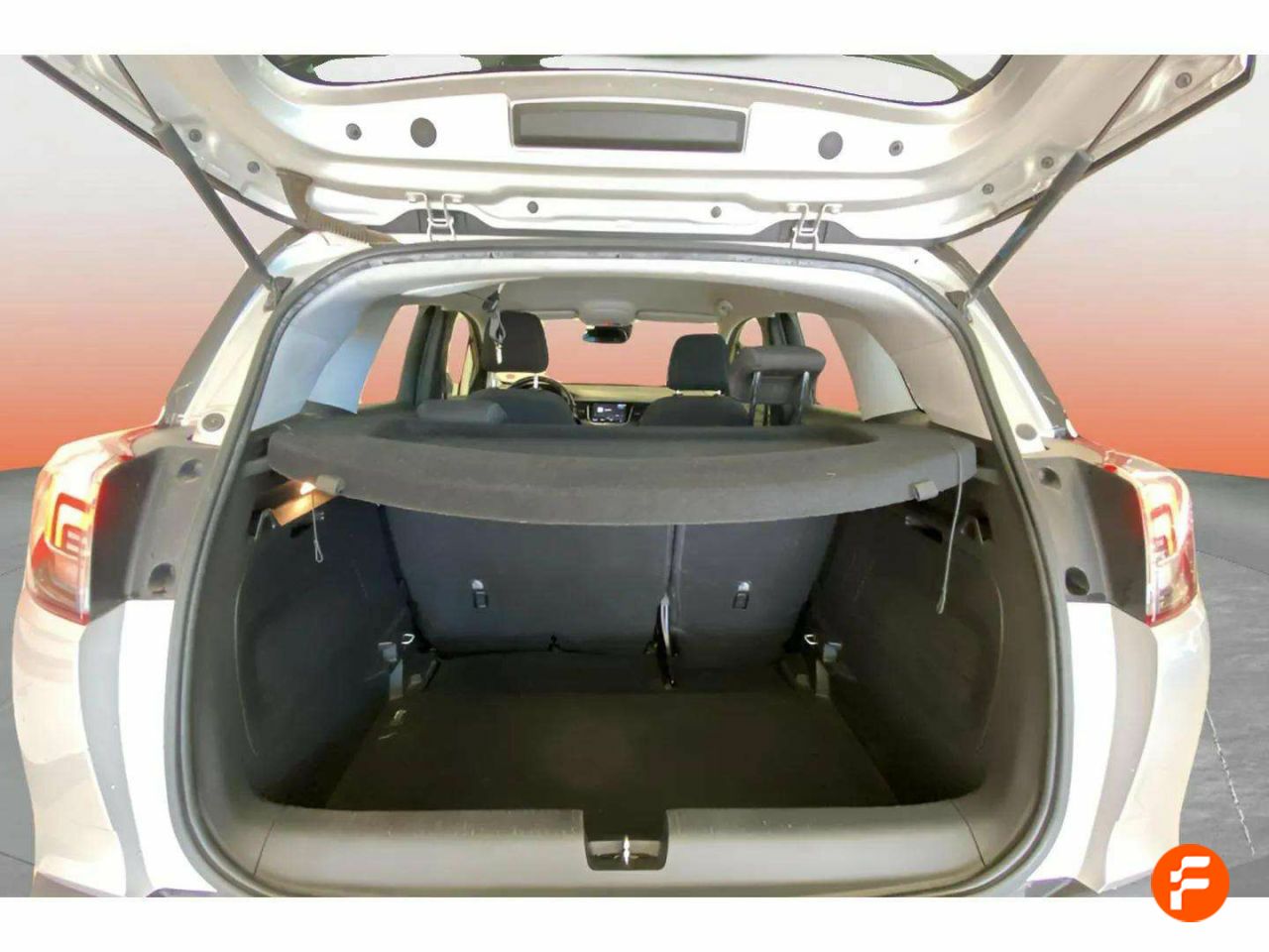 Foto Opel Crossland X 10