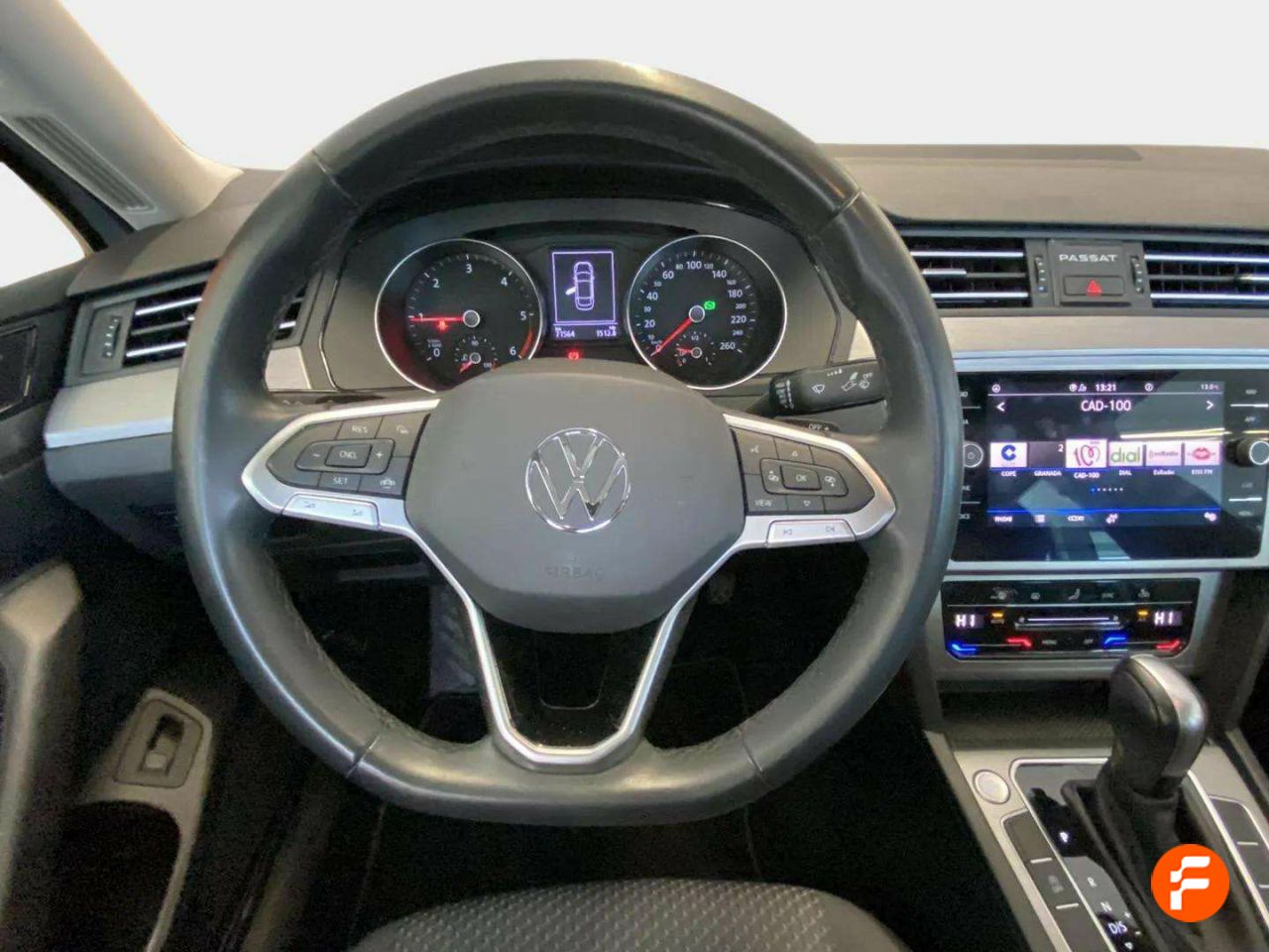 Foto Volkswagen Passat 13