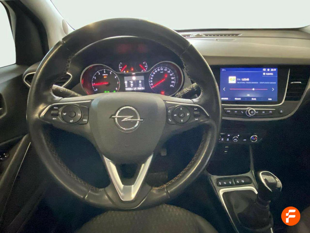 Foto Opel Crossland X 11