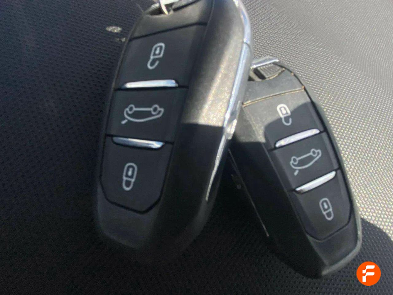 Foto Opel Crossland X 21