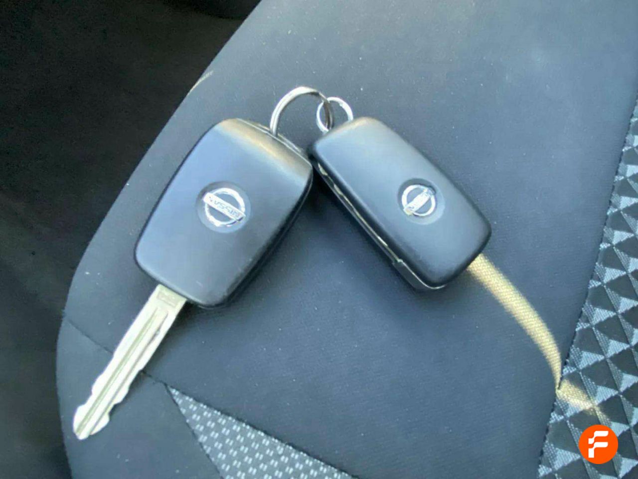 Foto Nissan Micra 19