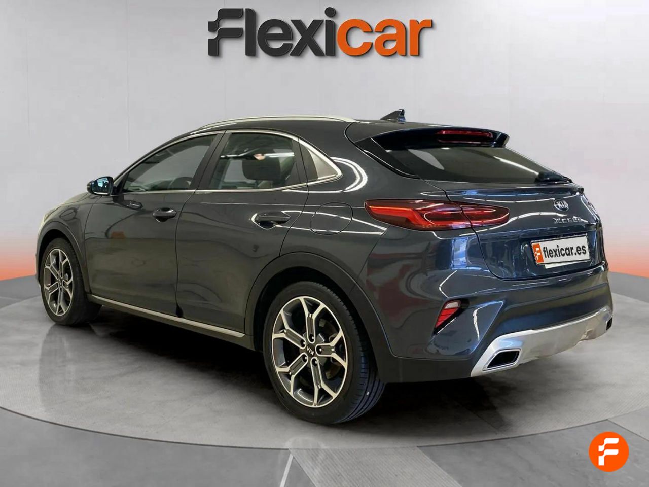 Foto Kia XCeed 4