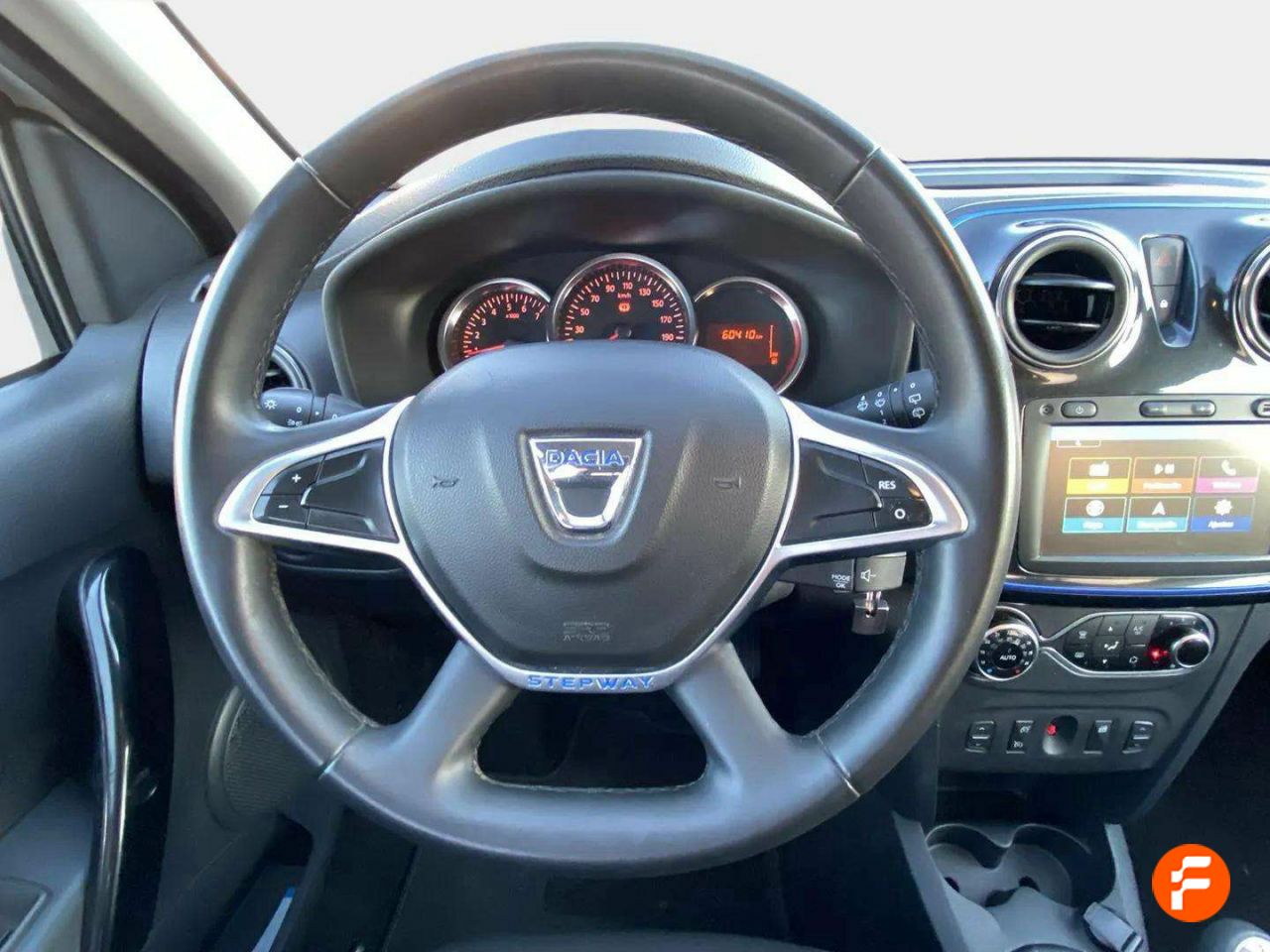Foto Dacia Sandero 13