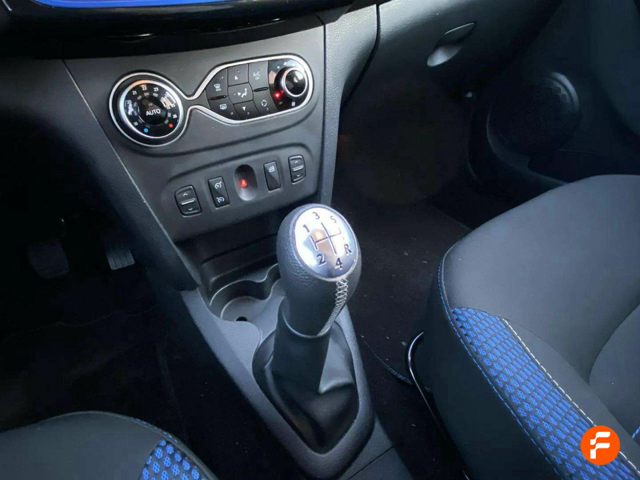 Foto Dacia Sandero 15