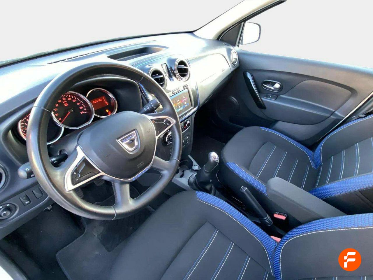 Foto Dacia Sandero 16