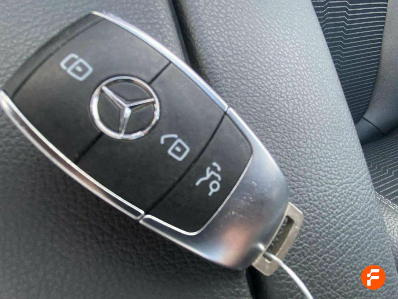 Foto Mercedes-Benz Clase GLA 21