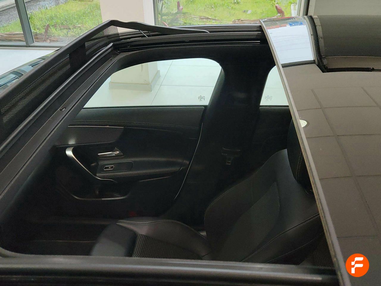 Foto Mercedes-Benz Clase CLA 8