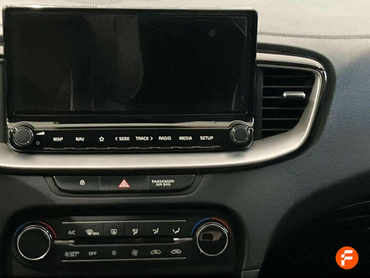 Foto Kia XCeed 8