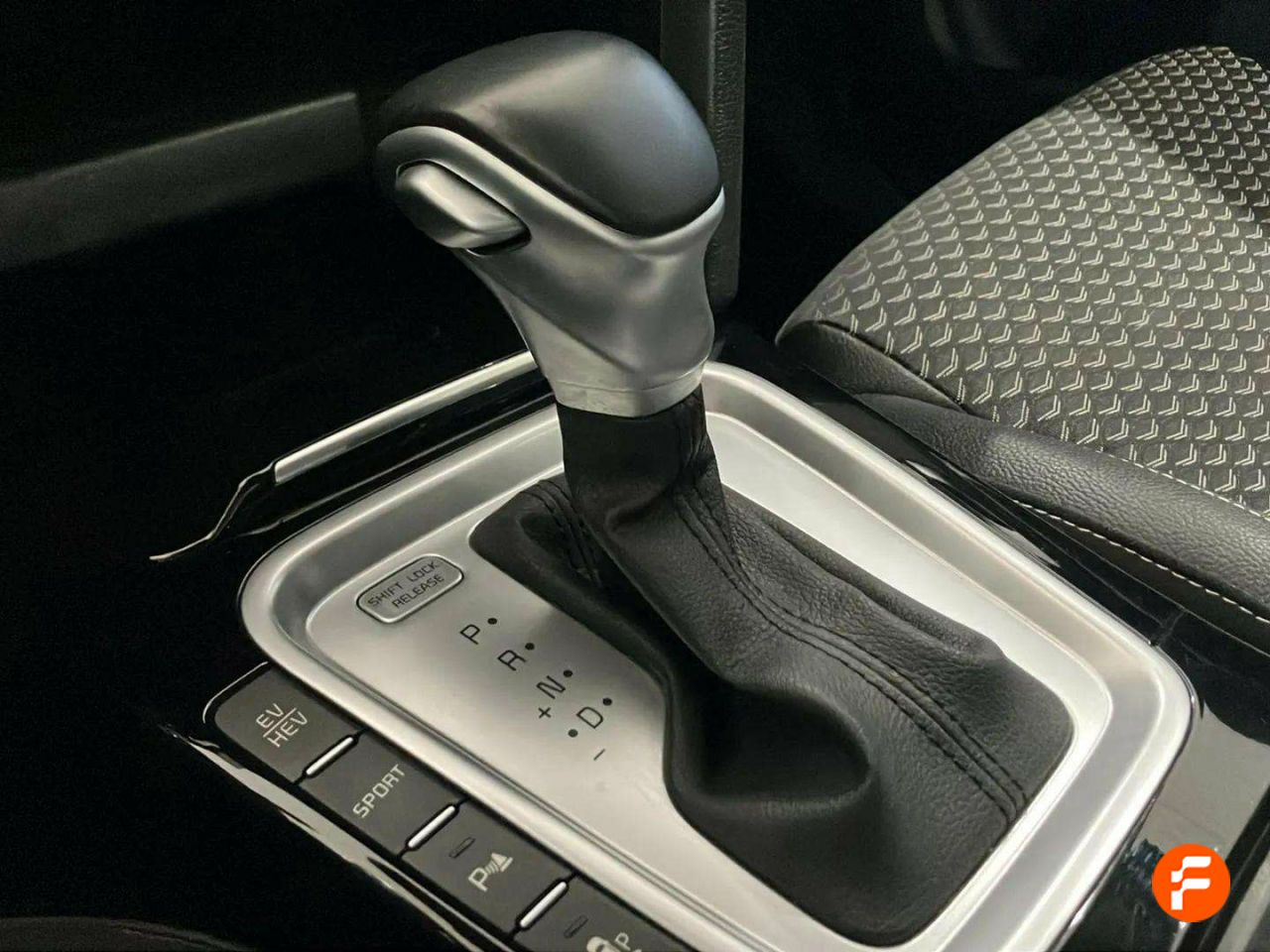 Foto Kia XCeed 10