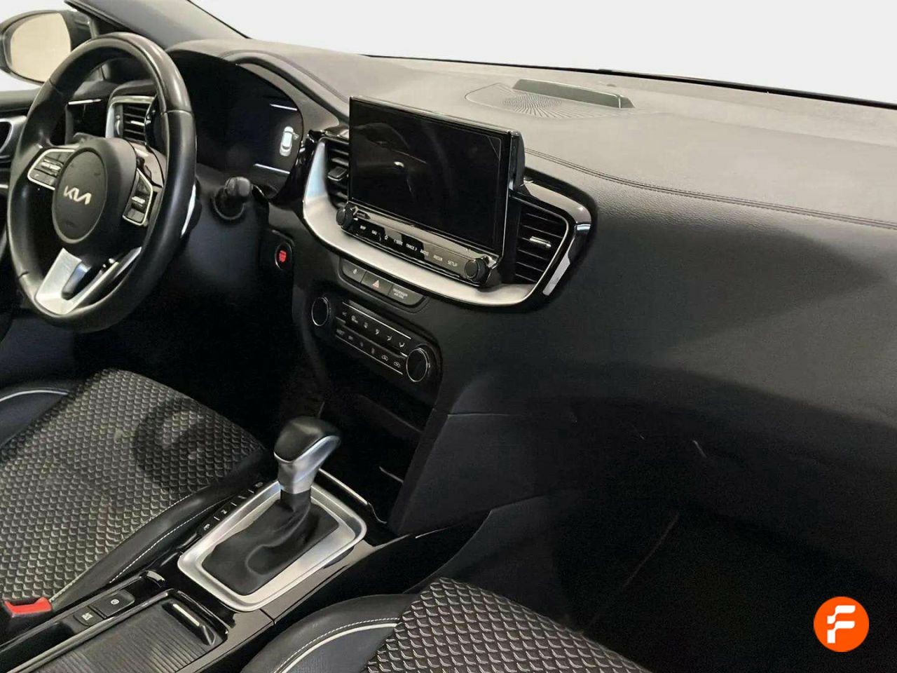 Foto Kia XCeed 20