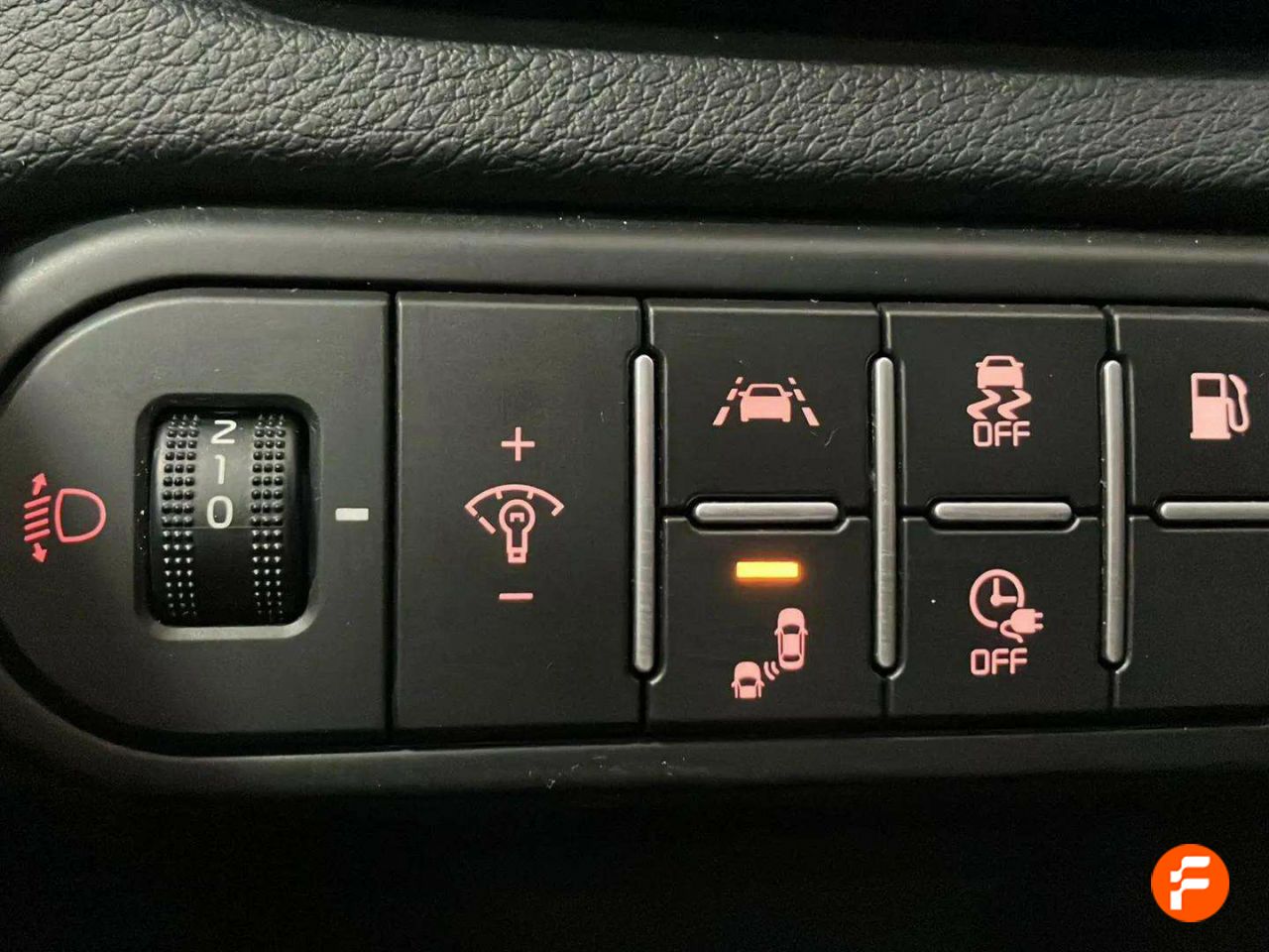 Foto Kia XCeed 22