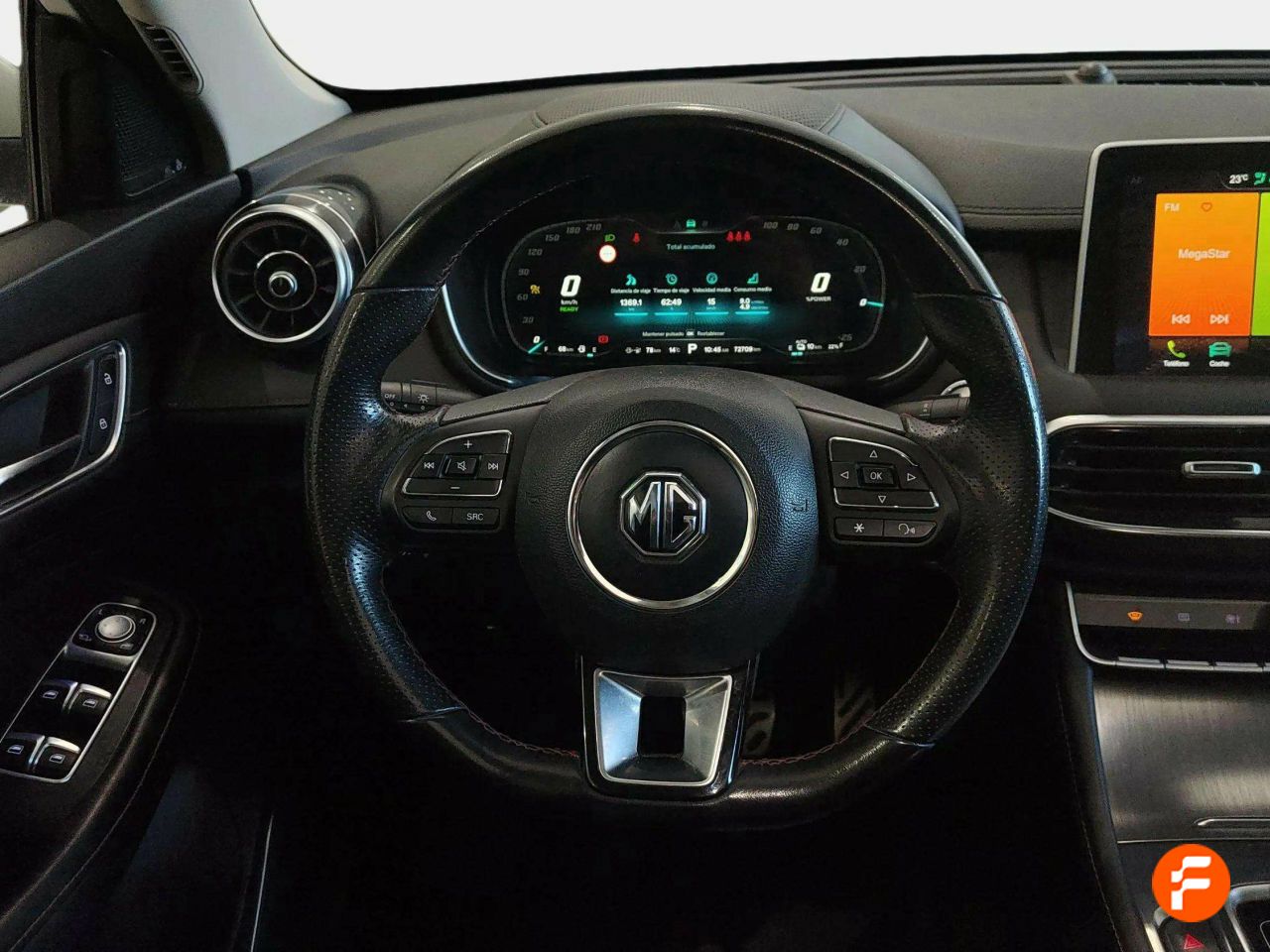 Foto MG HS 10